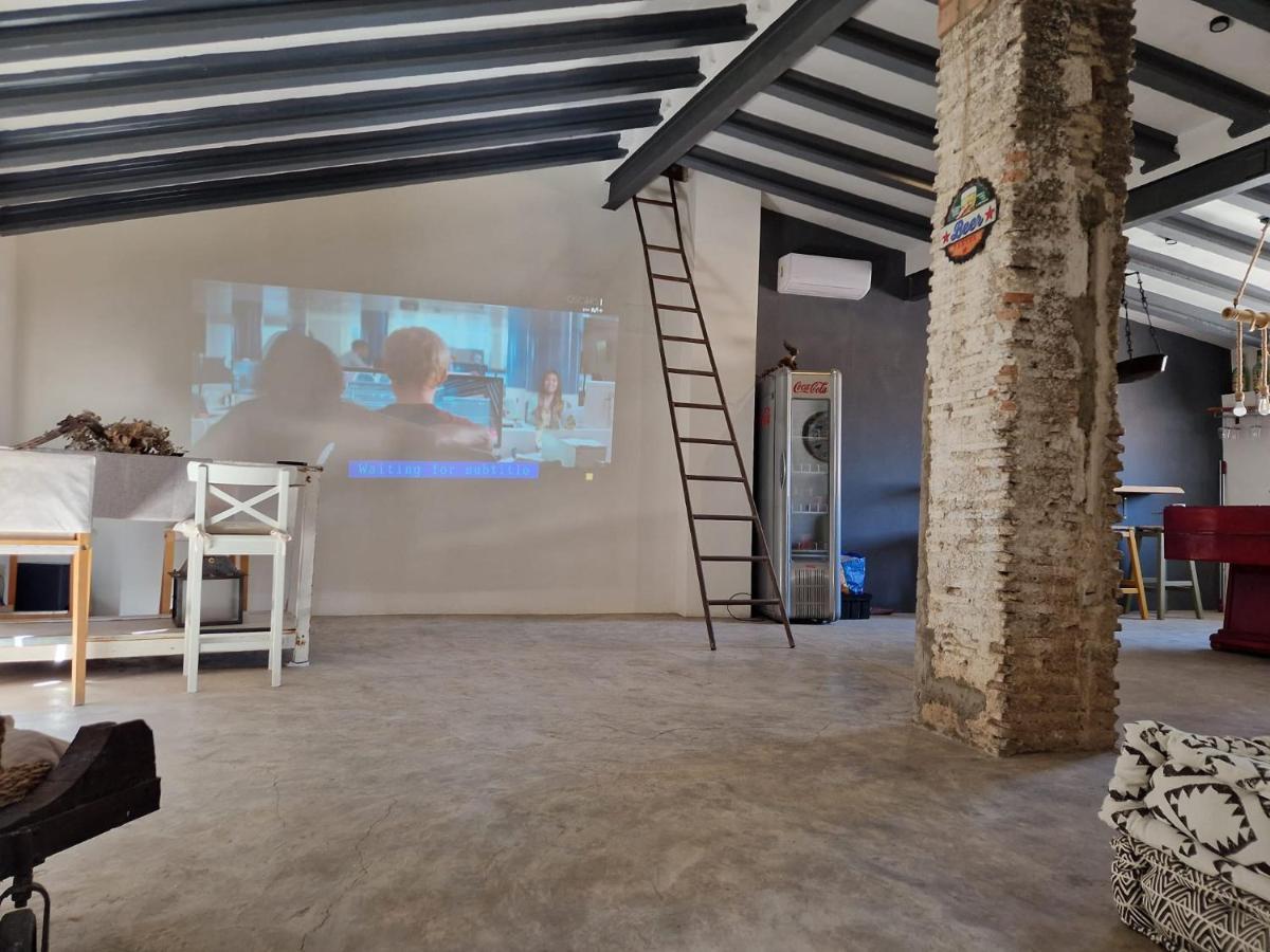 Tu Refugio Villa Montbrió del Camp Eksteriør bilde